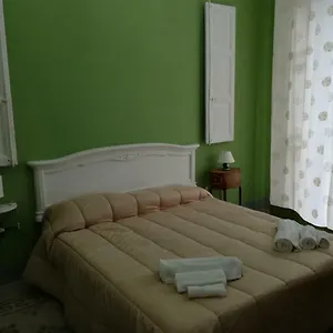 Appartamento Casa In Palazzo Graffeo Erika Palermo